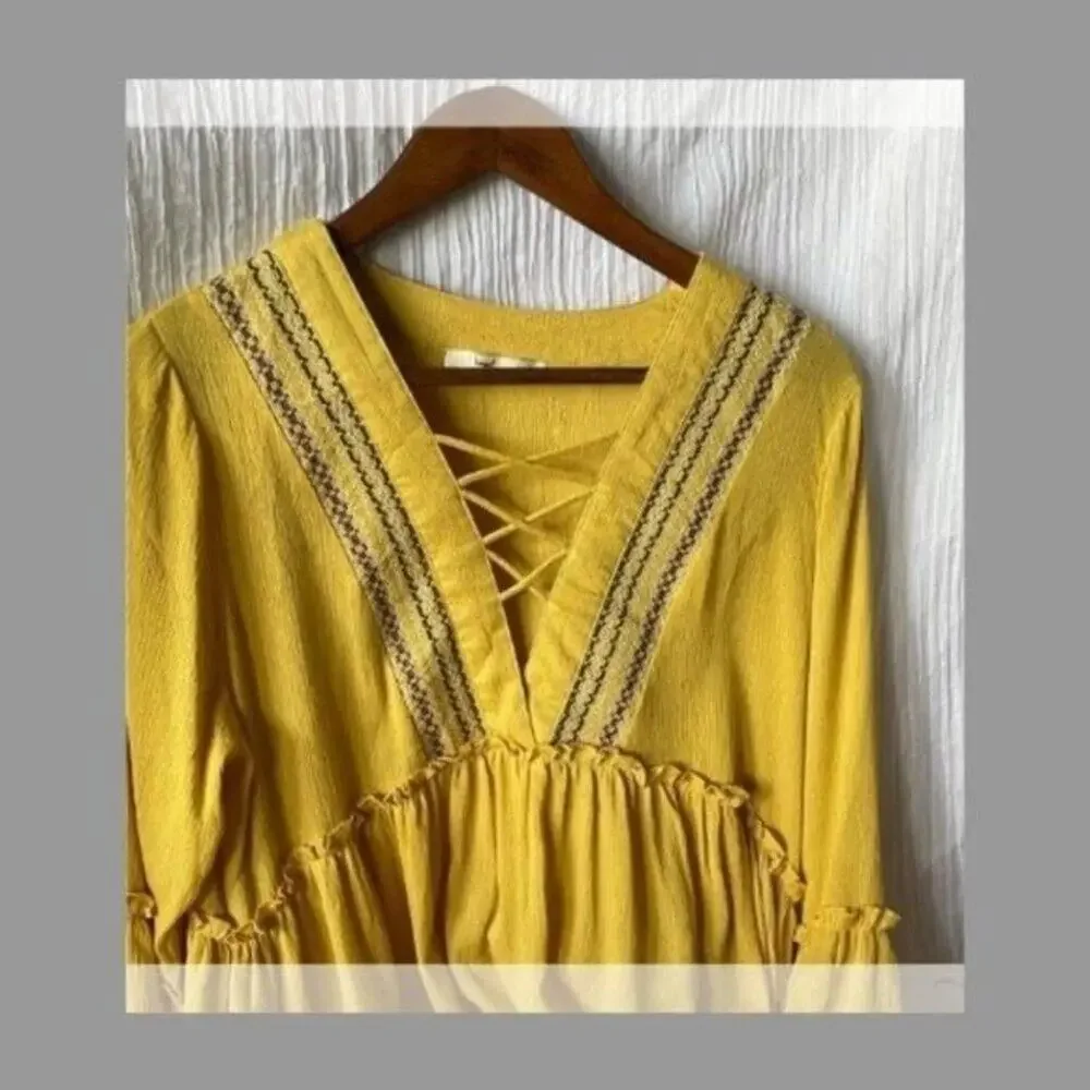 Hazel Embroidered Beach Cover Up Tunic Bell Sleeve Yellow Rayon Women's M NWT